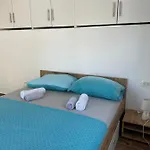 Apartment A&a By The Sea *