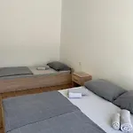 A&a By The Sea Apartment *