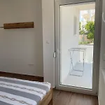 Apartment A&a By The Sea