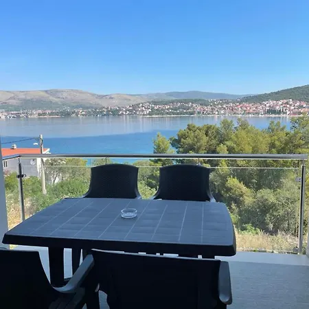 Apartment A&a By The Sea Trogir