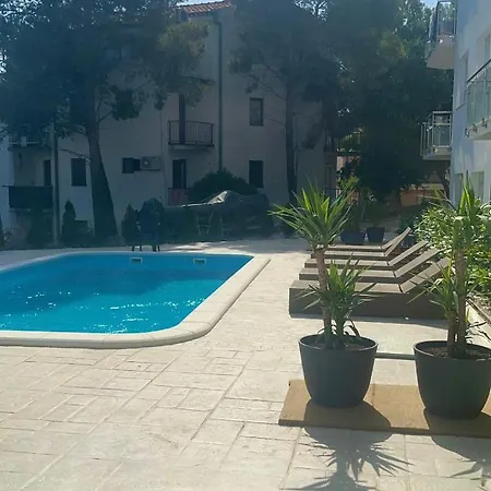 A&a By The Sea Apartment *