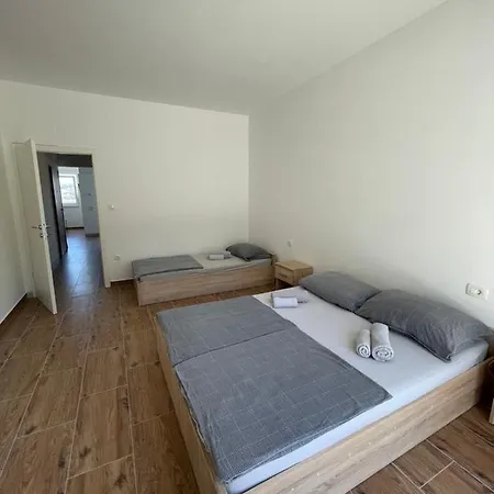 Apartment A&a By The Sea
