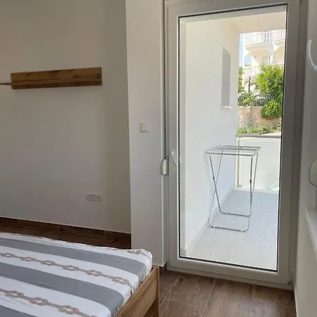 Apartment A&a By The Sea