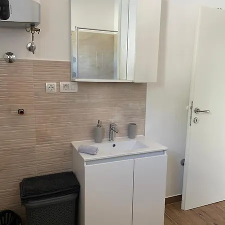 A&a By The Sea Apartment *