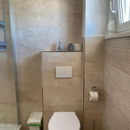 A&a By The Sea Apartment Trogir
