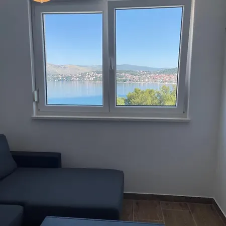 A&a By The Sea Apartment