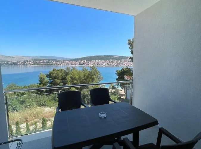 A&a By The Sea 公寓 *