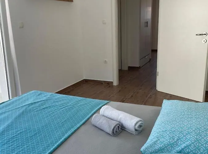 A&a By The Sea * 特罗吉尔