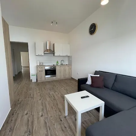 A&a By The Sea Трогір