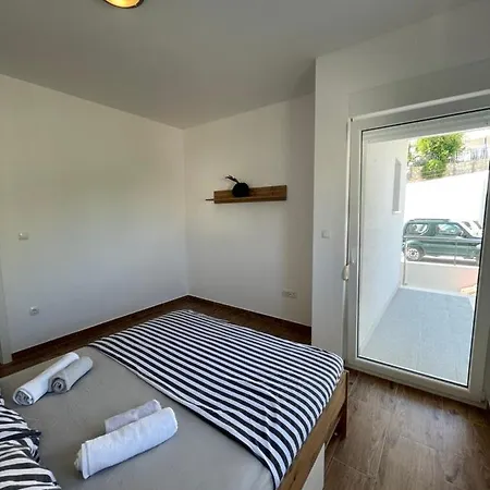 A&a By The Sea * Трогір